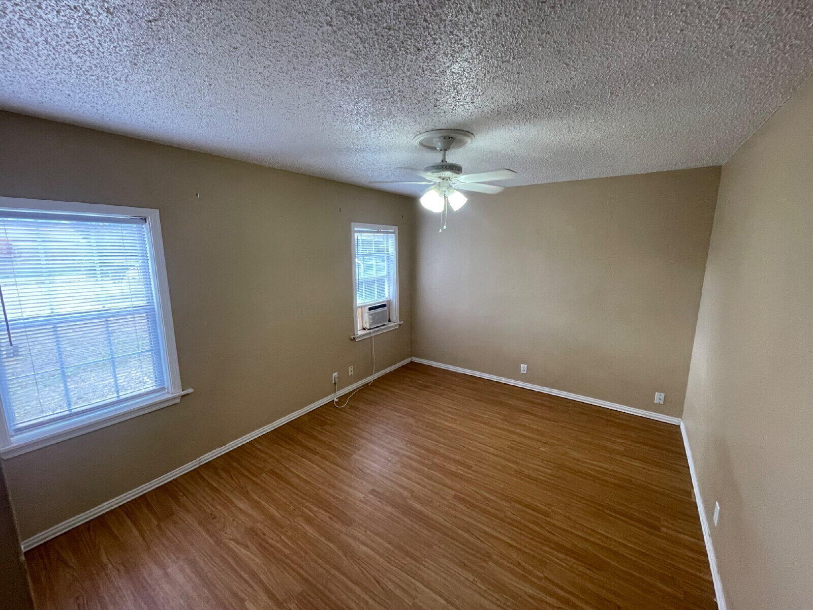 2809 37th Street Lubbock, TX 79413 - Photo 6 of 10 6