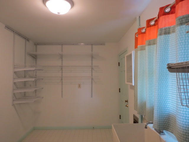 1242 Northern Hills Road Hixson, TN 37343 - Photo 37 of 49 Laundry/ Utility Room