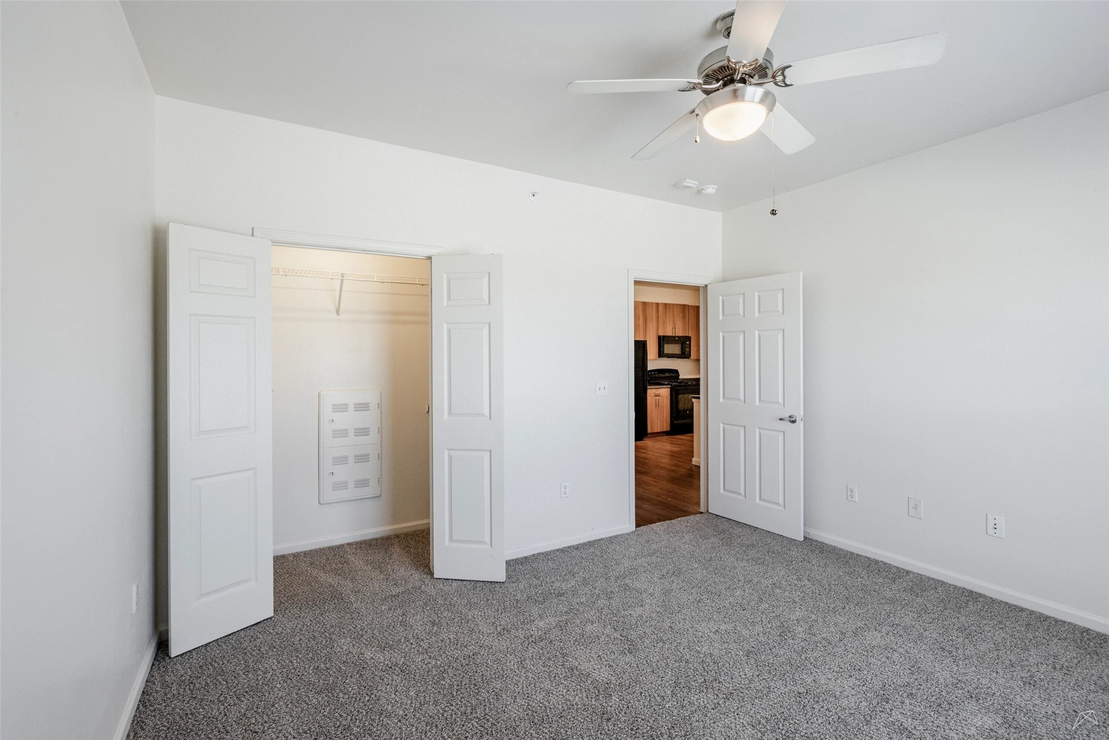 5605 Springdale Road, Unit 111103 Austin, TX 78723 - Photo 5 of 26 Up to 8 weeks free rent and waiving the standard deposit with approved credit and landlord verification.