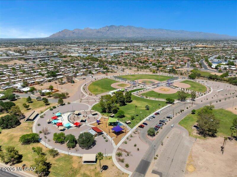 1436 North Old Ranch Road Tucson, AZ 85745 - Photo 44 of 47 Park w/Splash Pad
