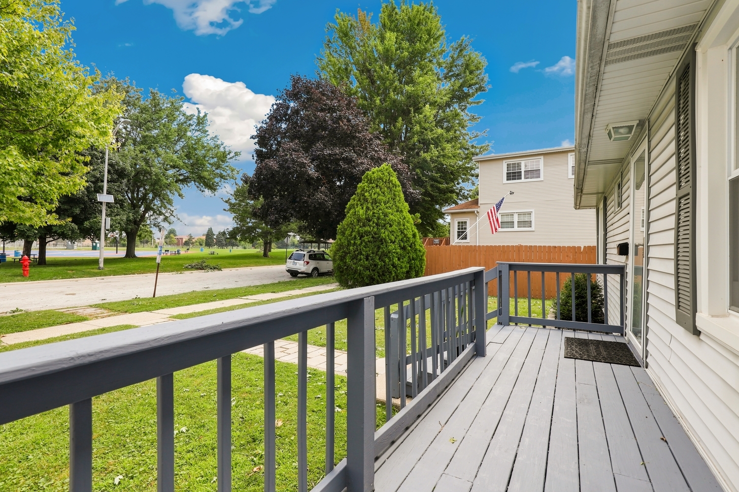 6243 Birmingham Street Chicago Ridge, IL 60415 - Photo 2 of 26 Gallery Image 2