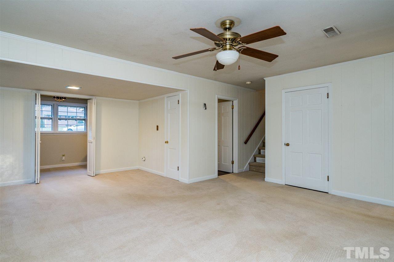 5609 Deblyn Avenue Raleigh, NC 27612 - Photo 19 of 27 Gallery Image 19