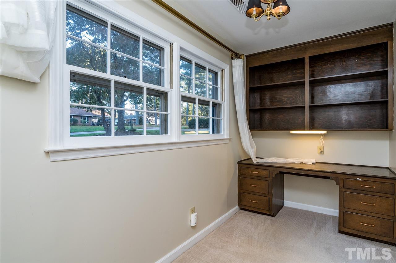 5609 Deblyn Avenue Raleigh, NC 27612 - Photo 21 of 27 Gallery Image 21