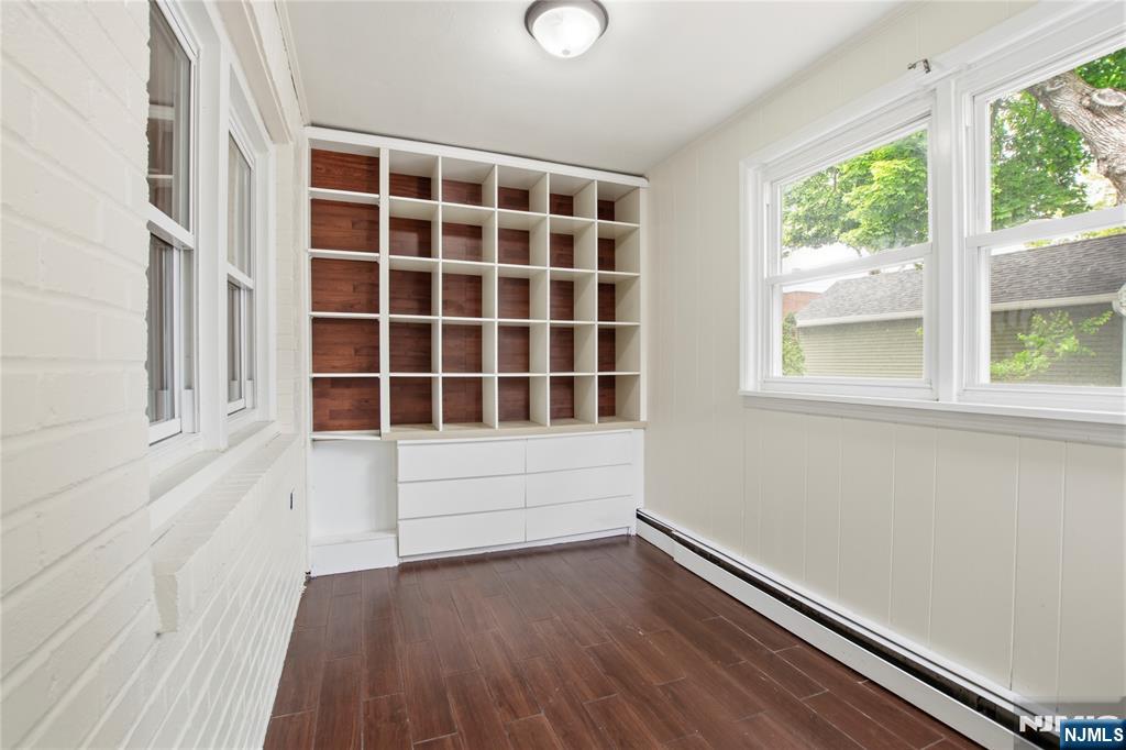 112 East Ackerman Avenue, Unit B RIGHT SIDE Emerson, NJ 07630 - Photo 12 of 16
