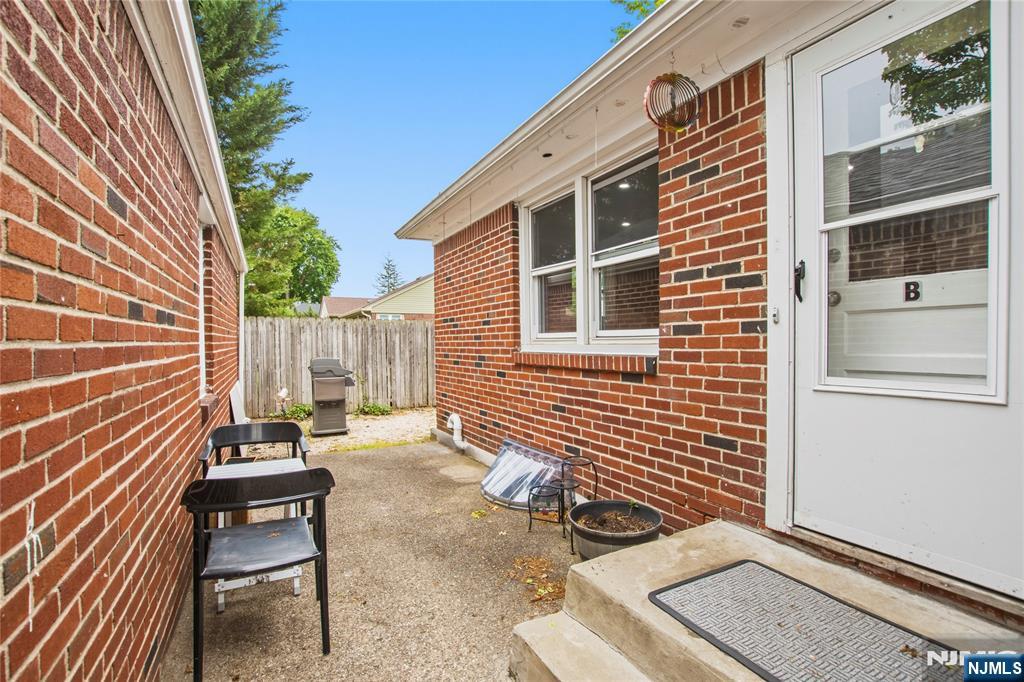 112 East Ackerman Avenue, Unit B RIGHT SIDE Emerson, NJ 07630 - Photo 15 of 16