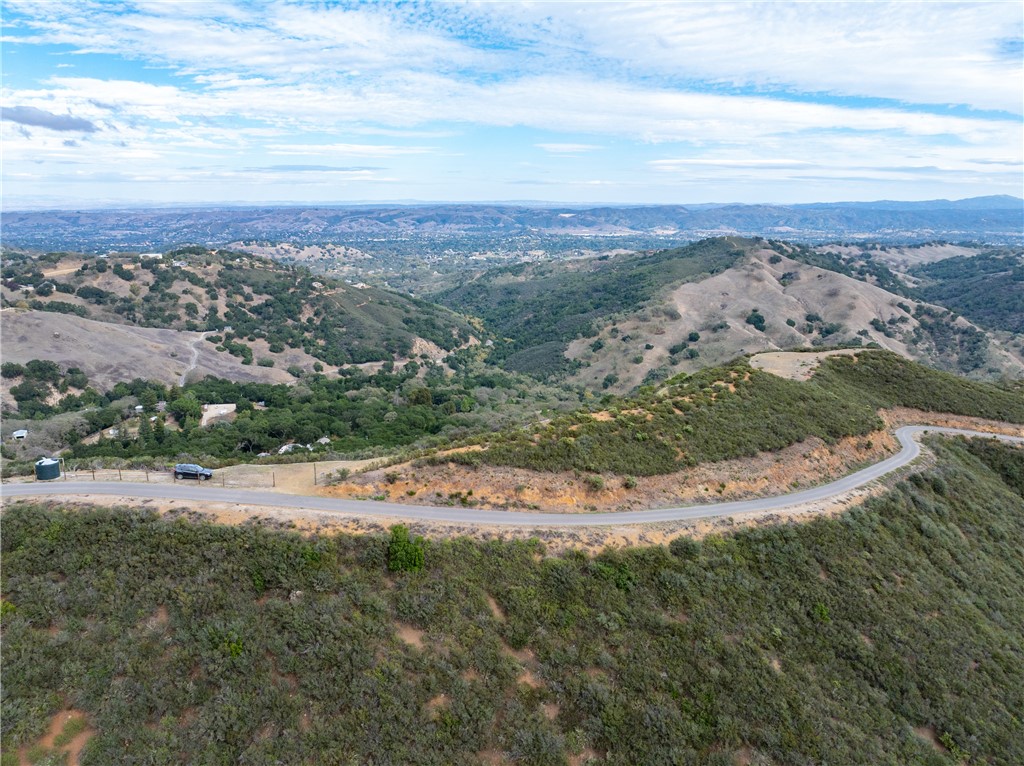 13730 Falcon Road Atascadero, CA 93422 - Photo 23 of 28 an aerial view of beach and residential houses with outdoor space