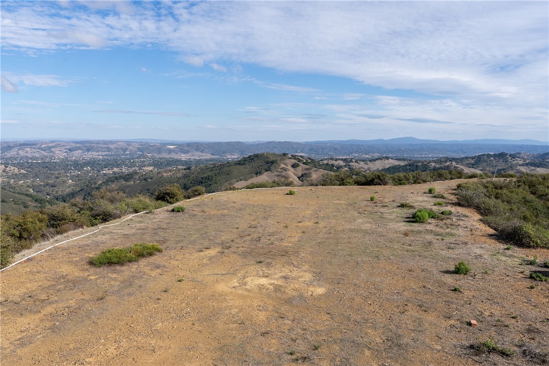 13730 Falcon Road Atascadero, CA 93422 - Photo 7 of 28 an aerial view of beach and city
