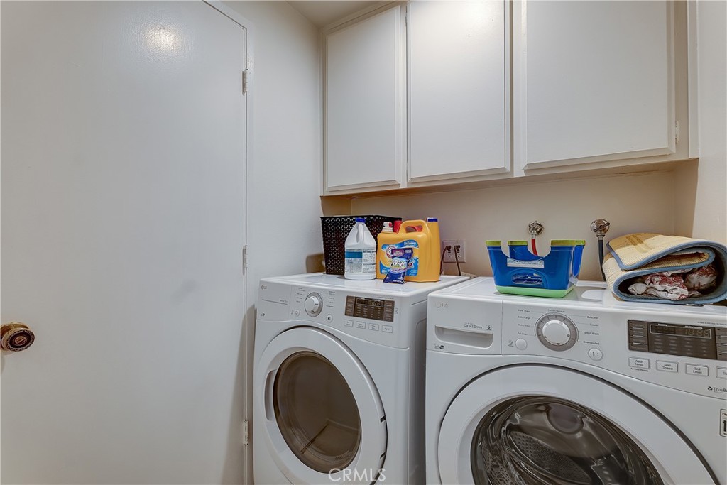 32 Blazing Star Irvine, CA 92604 - Photo 16 of 21 a utility room with dryer and washer