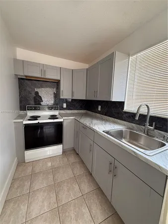 $1,650 | 6071 Southwest 33rd Street, Unit 1, Miramar, FL 33023