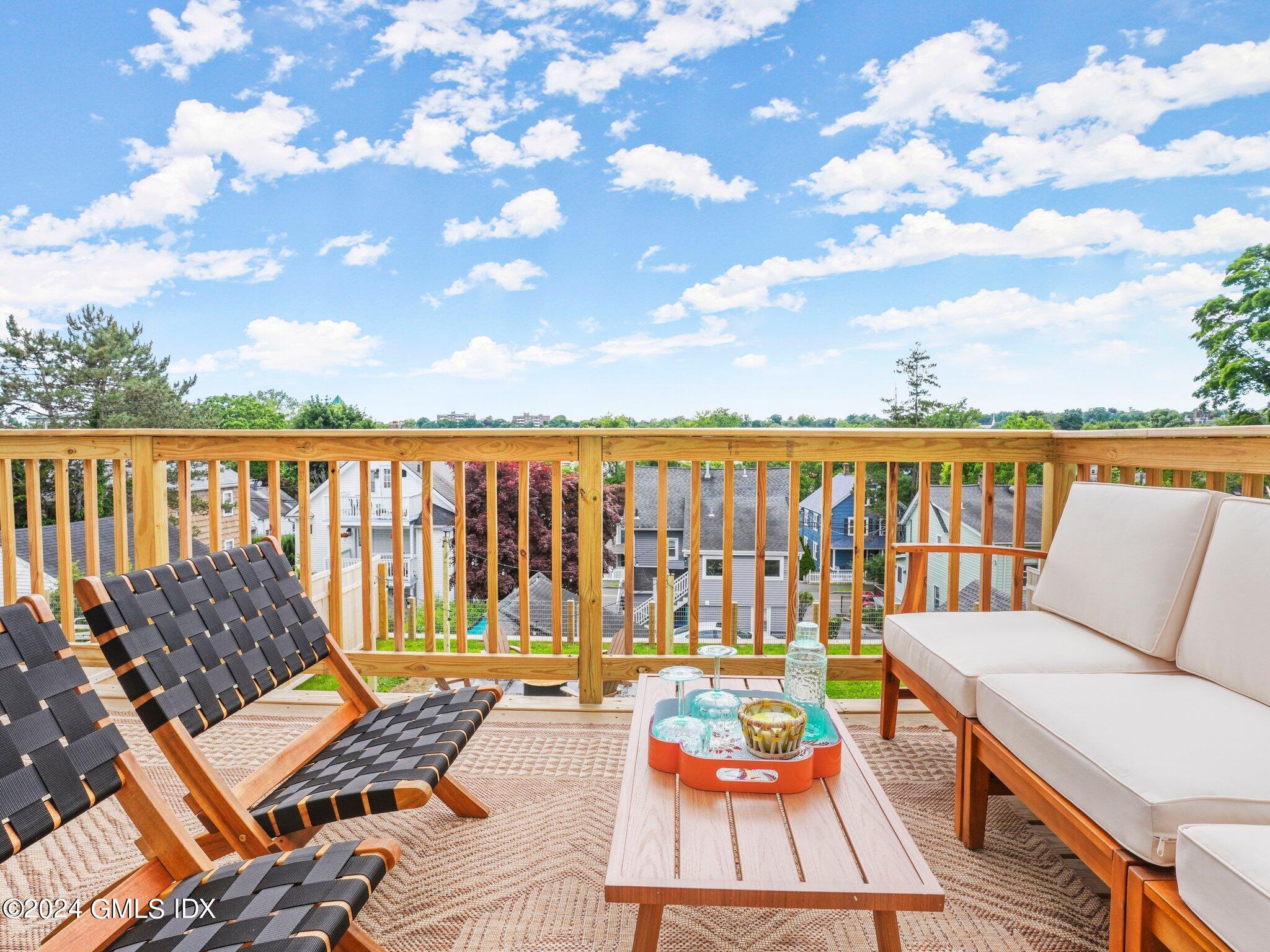 108 Henry Street Greenwich, CT 06830 - Photo 6 of 20