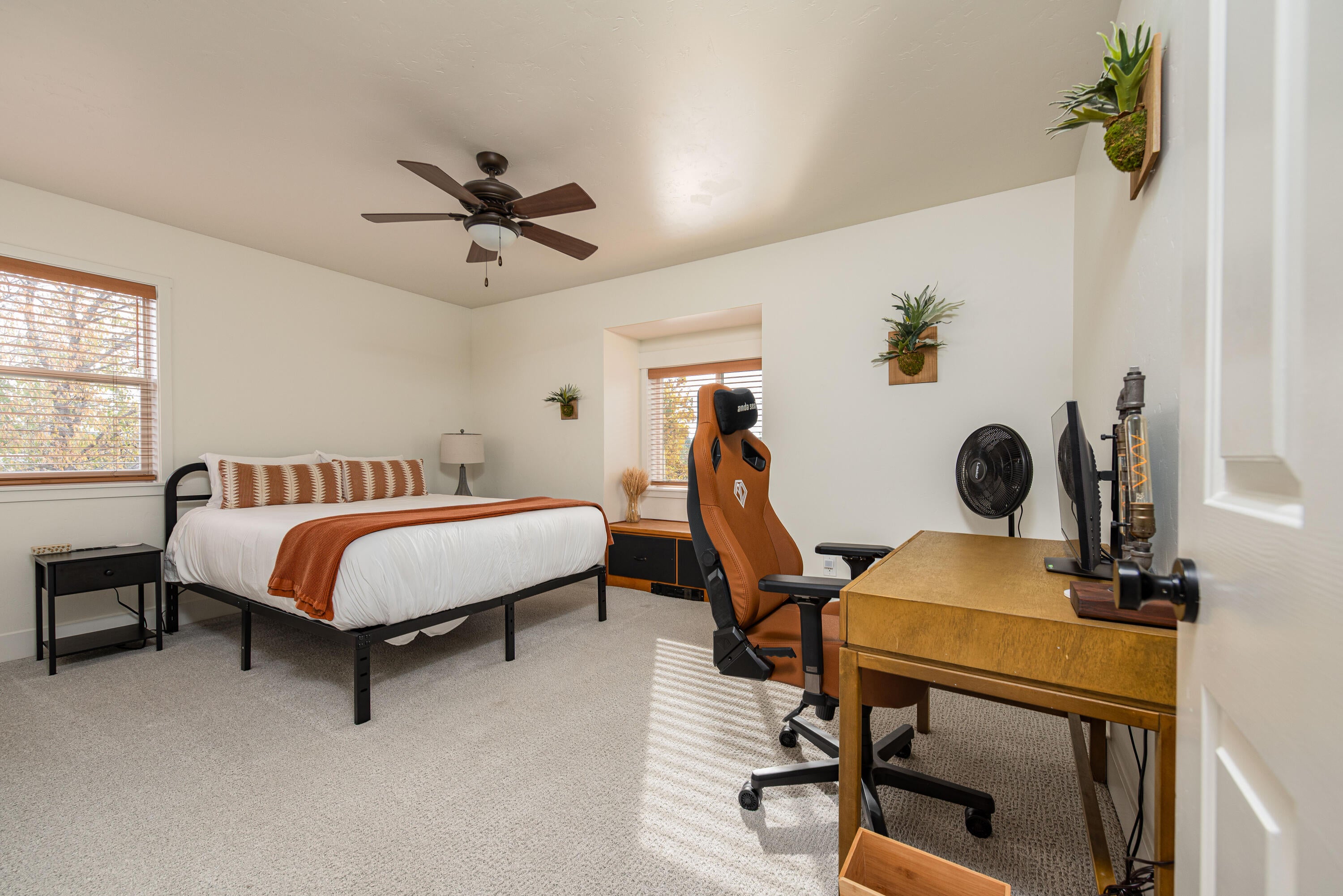 544 Apollo Road Prineville, OR 97754 - Photo 42 of 51 bedroom 3