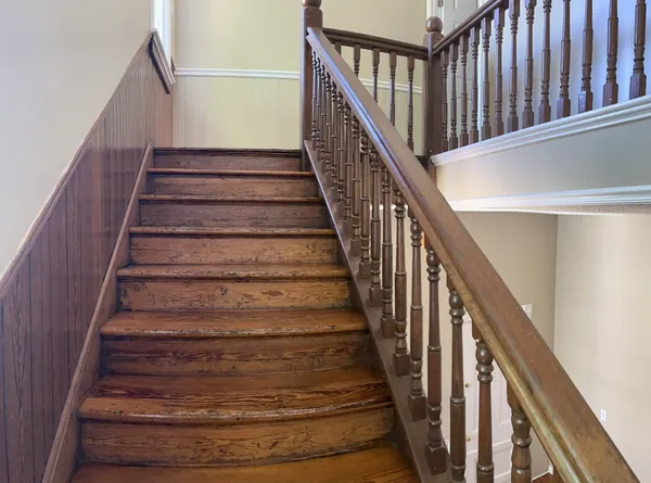a view of entryway