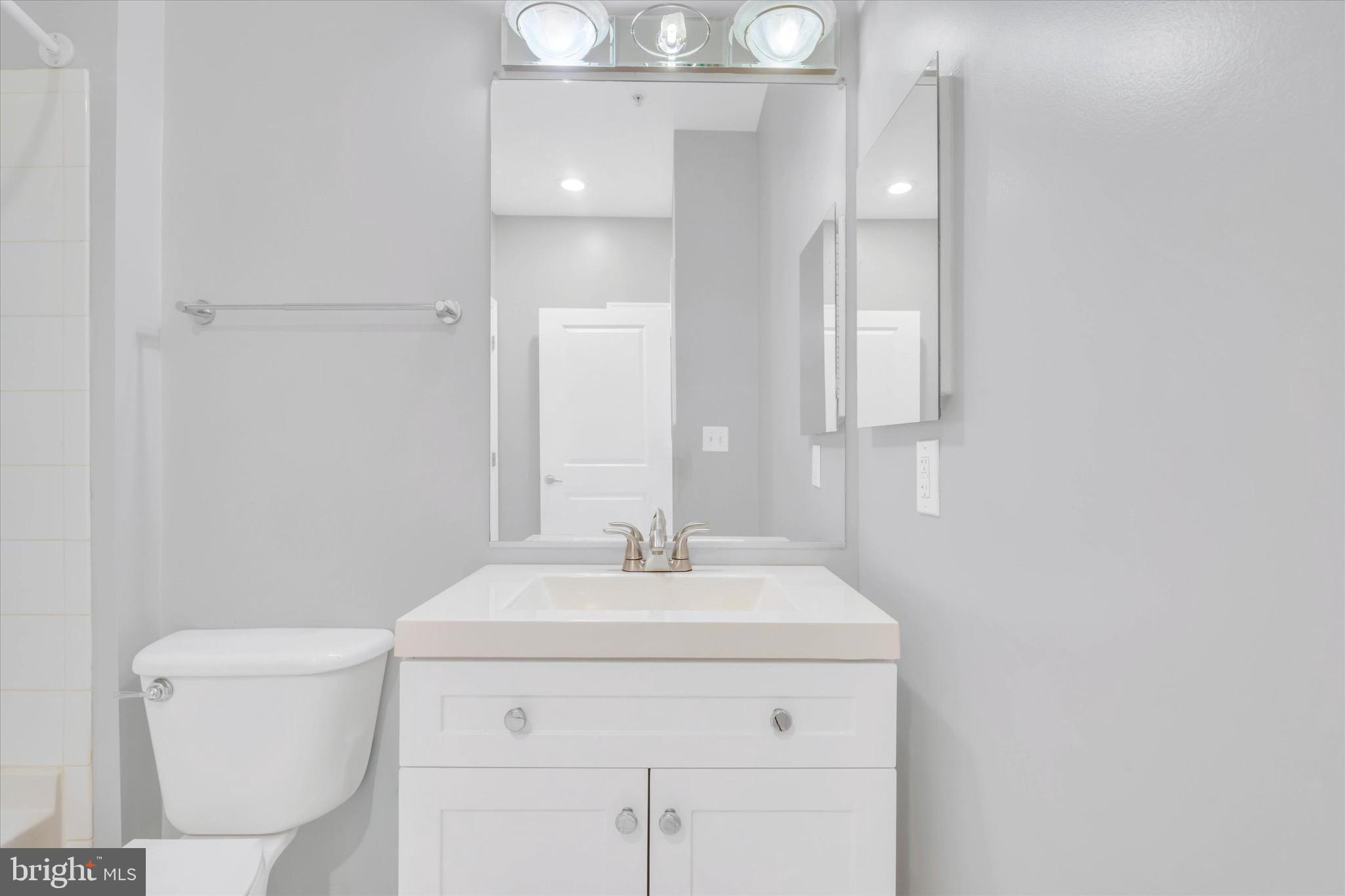 7923 Eastern Avenue Northwest, Unit 904 Silver Spring, MD 20910 - Photo 19 of 31