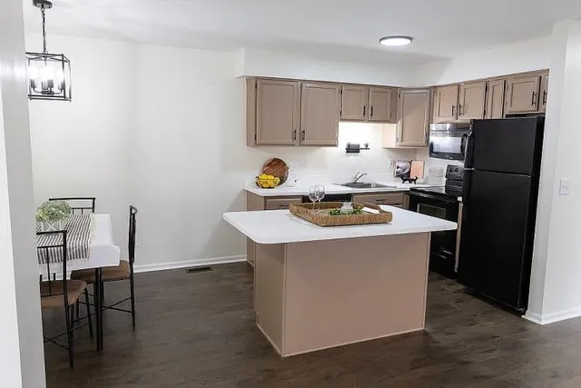 $187,900 | 45204 Fryer Drive, Macomb, MI 48044