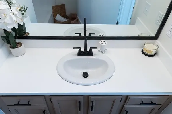 $187,900 | 45204 Fryer Drive, Macomb, MI 48044