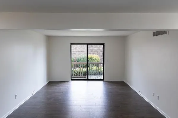 $187,900 | 45204 Fryer Drive, Macomb, MI 48044