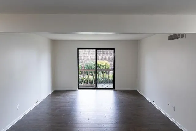 $187,900 | 45204 Fryer Drive, Macomb, MI 48044