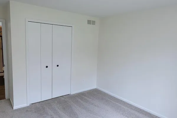 $187,900 | 45204 Fryer Drive, Macomb, MI 48044