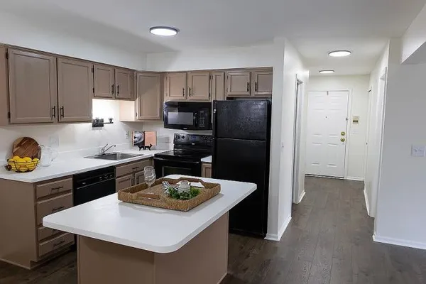 $187,900 | 45204 Fryer Drive, Macomb, MI 48044