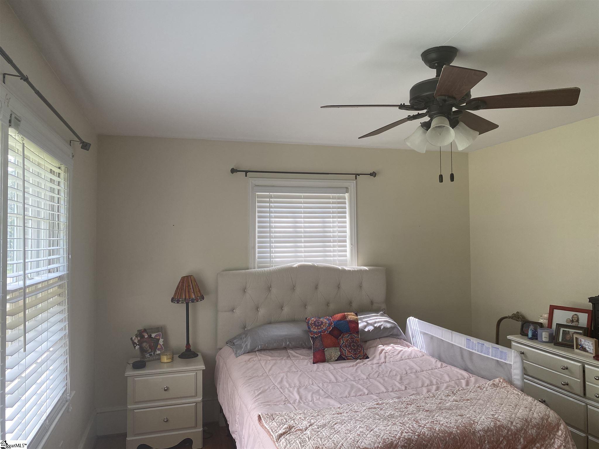 601 Calvert Avenue Clinton, SC 29325 - Photo 15 of 28