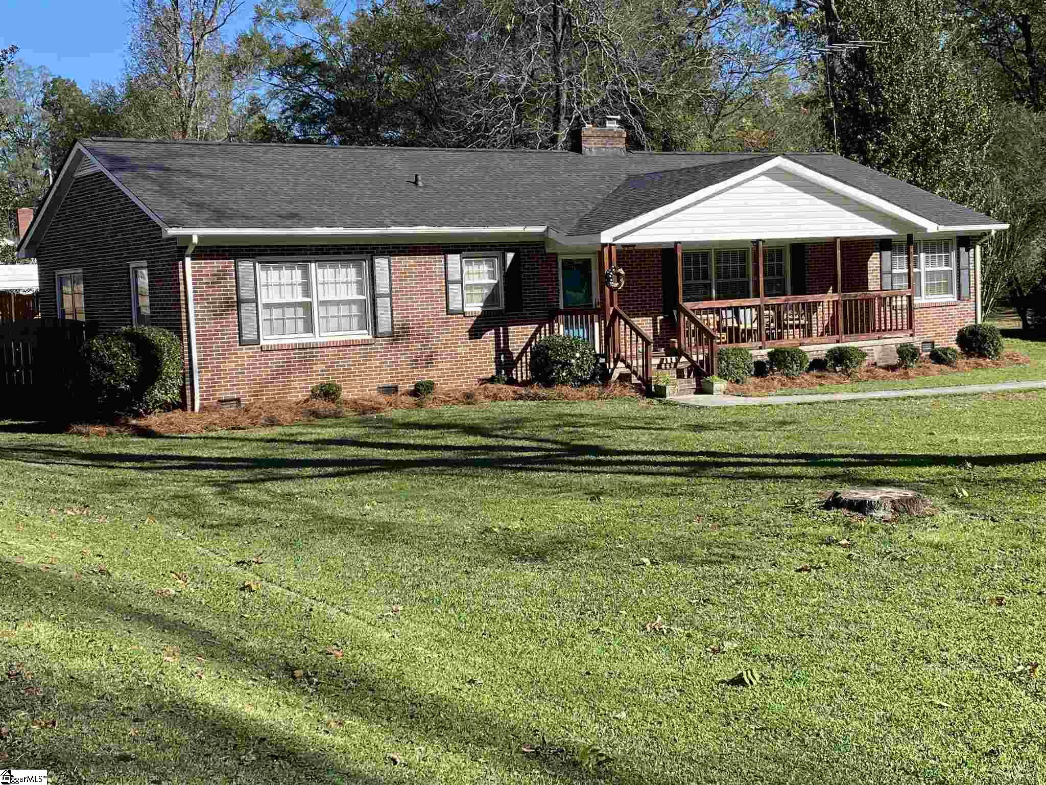 601 Calvert Avenue Clinton, SC 29325 - Photo 5 of 28