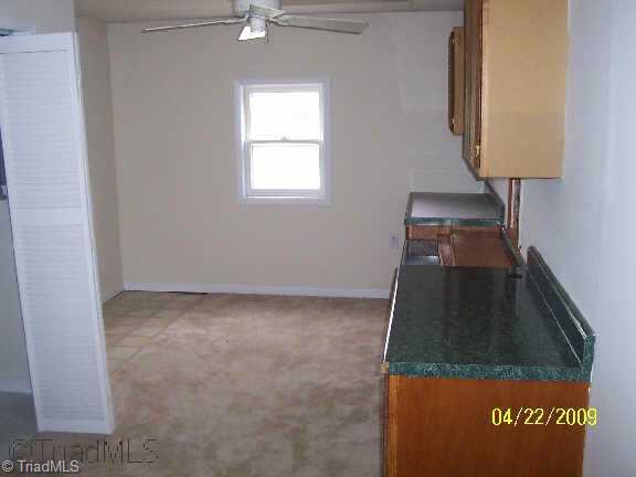 1286 Hartman Road Lexington, NC 27295 - Photo 3 of 5 Other. Basement room