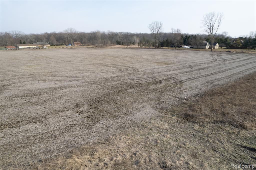 1 Schoenherr Road Washington, MI 48094 - Photo 1 of 5