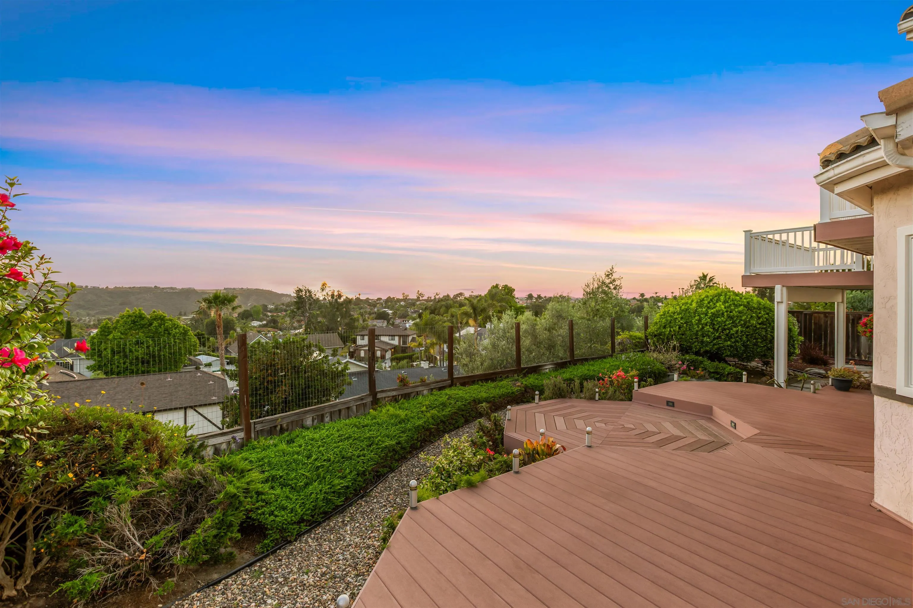 7781 Rocio Street Carlsbad, CA 92009 - Photo 7 of 38