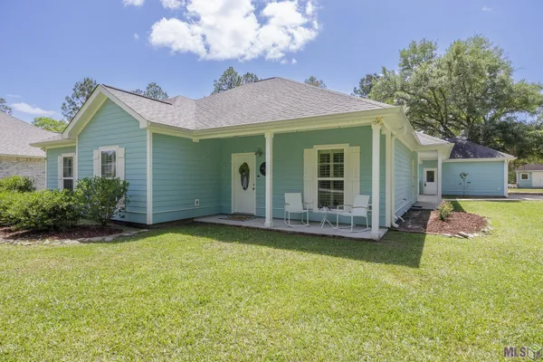 $349,900 | 73100 John Drive, Abita Springs, LA 70420