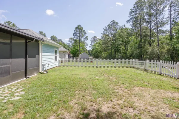 $349,900 | 73100 John Drive, Abita Springs, LA 70420