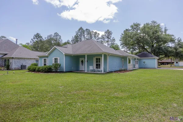 $349,900 | 73100 John Drive, Abita Springs, LA 70420