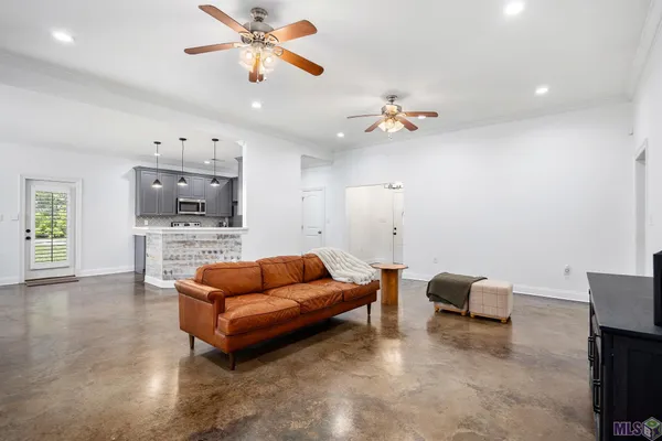 $349,900 | 73100 John Drive, Abita Springs, LA 70420