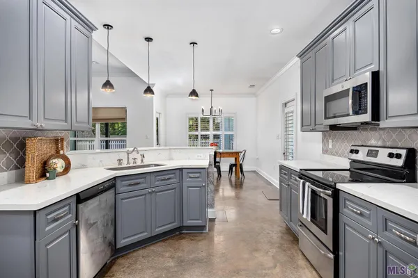 $349,900 | 73100 John Drive, Abita Springs, LA 70420