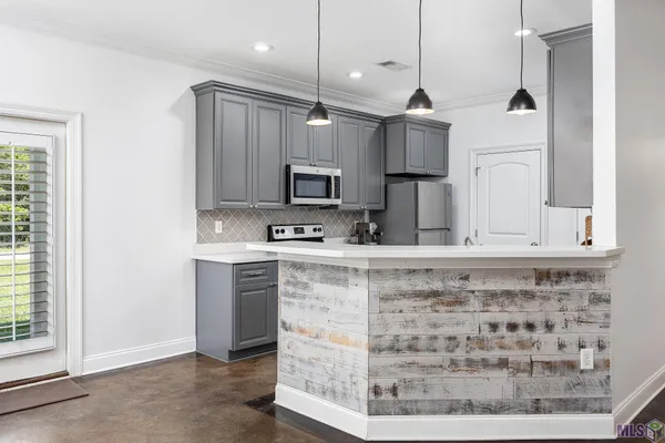 $349,900 | 73100 John Drive, Abita Springs, LA 70420