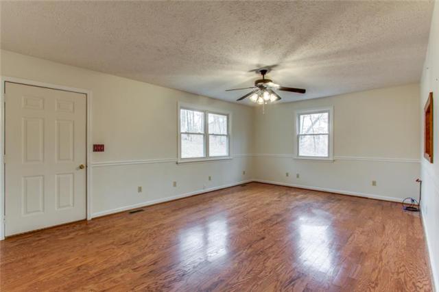 321 Black Road Dickson, TN 37055 - Photo 5 of 20
