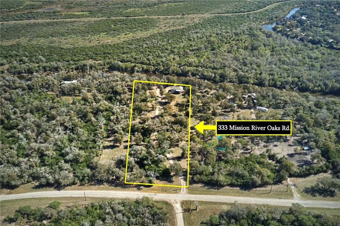 333 Mission River Oaks Road Woodsboro, TX 78393 - Photo 4 of 26 a view of street