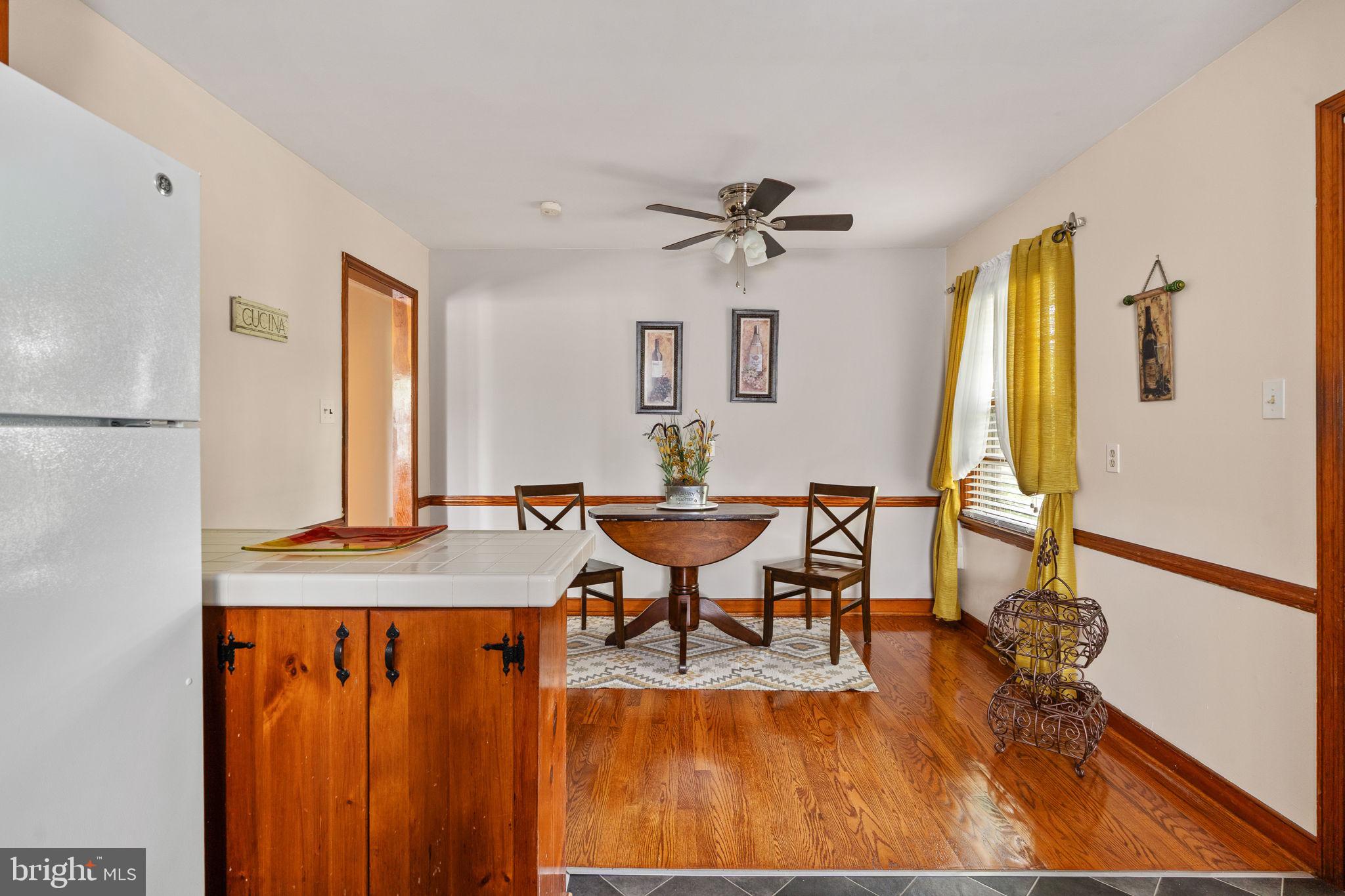 1440 Holly Farm Road Burkeville, VA 23922 - Photo 39 of 52 Charming dining space with warm tones.