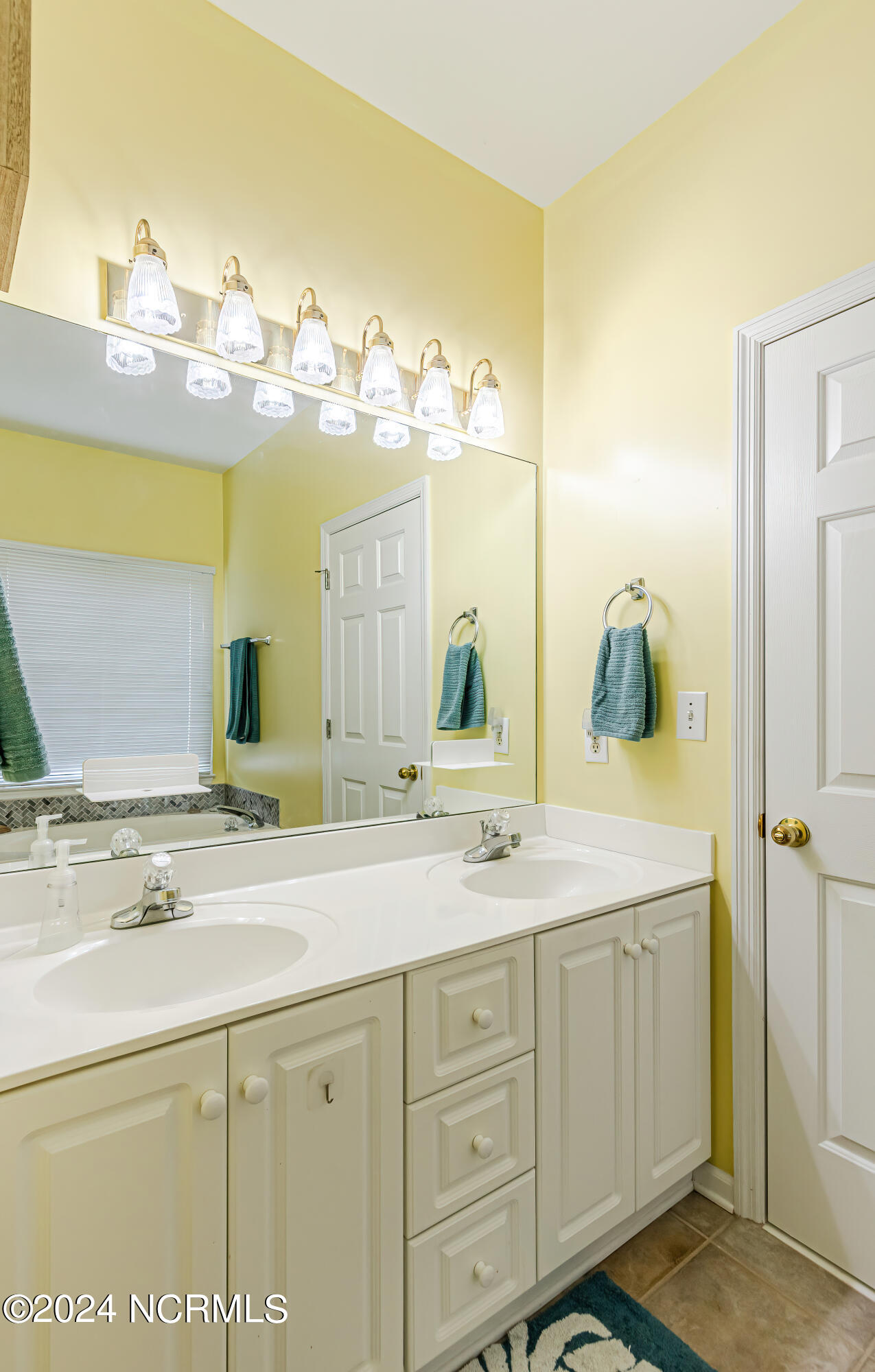 1122 Mill Run Road Sneads Ferry, NC 28460 - Photo 32 of 73 Linda (30 of 74)