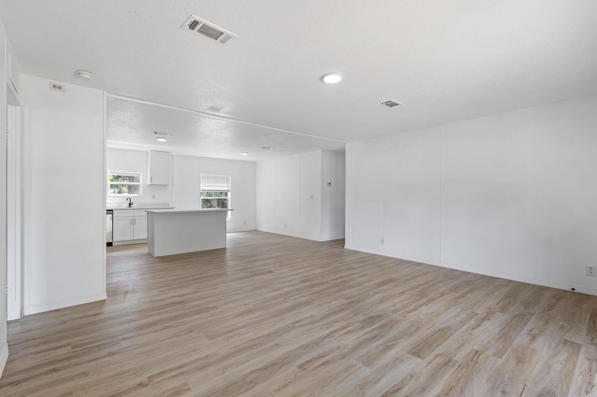 1890 Dice Road Perry, FL 32348 - Photo 9 of 43 Gallery Image 9