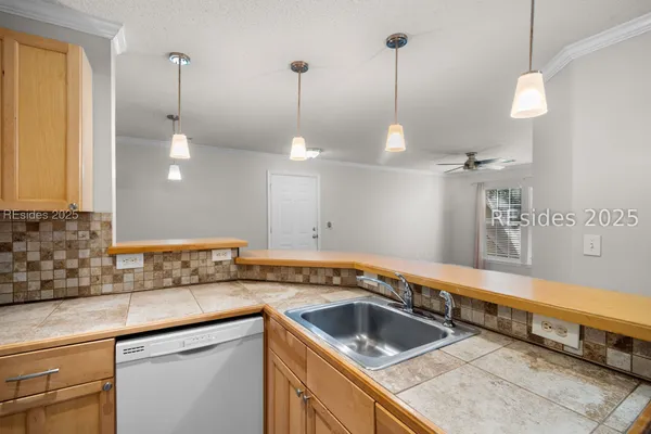 $240,000 | 100 Kensington Boulevard, Unit 405, Bluffton, SC 29910