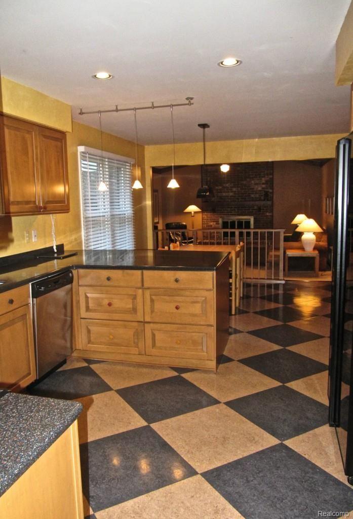 347 Lake Forest Road Rochester, MI 48309 - Photo 58 of 58 Open Floor Plan