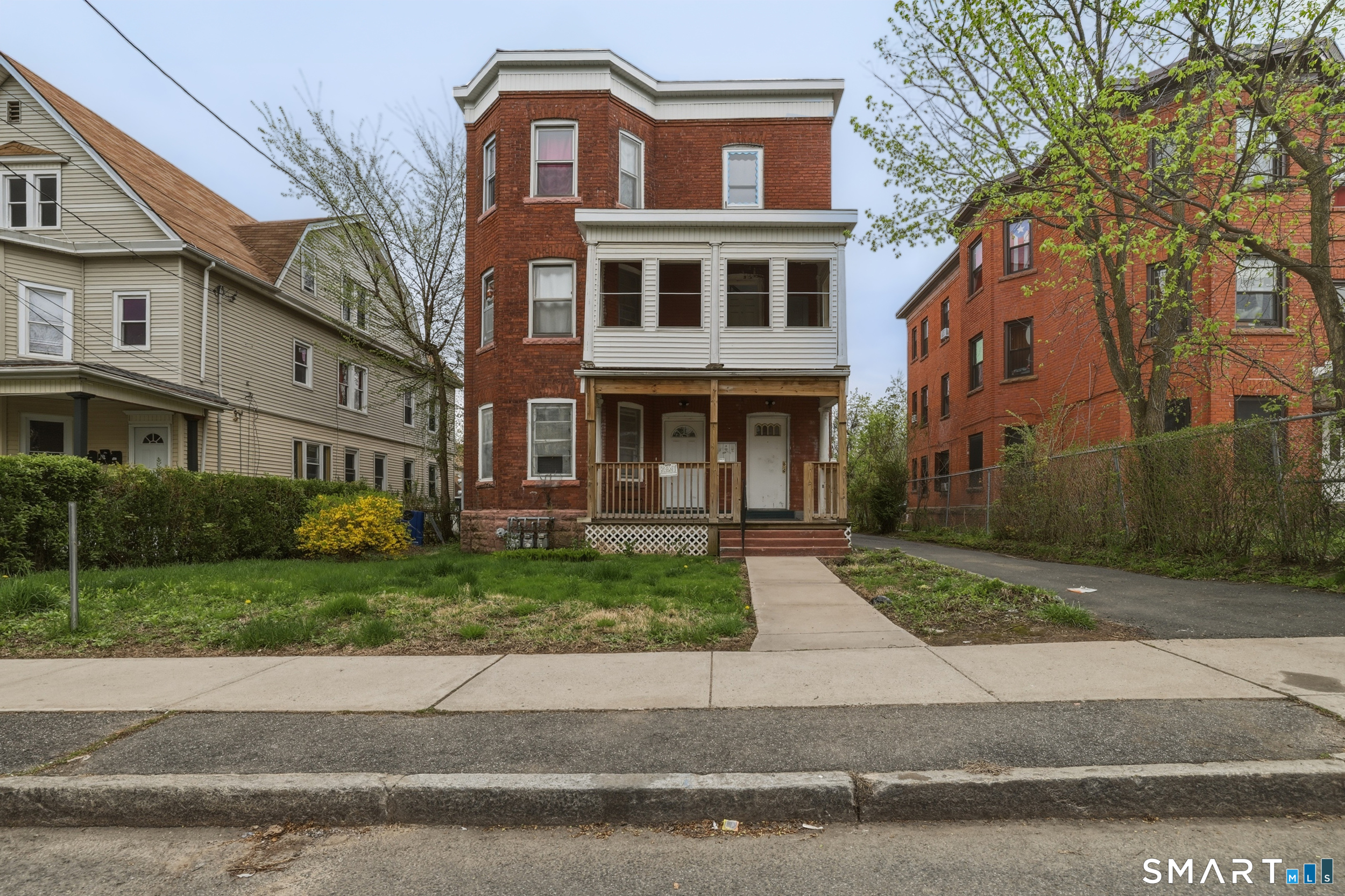 62-64 Edgewood Street Hartford, CT 06112 - Photo 1 of 35