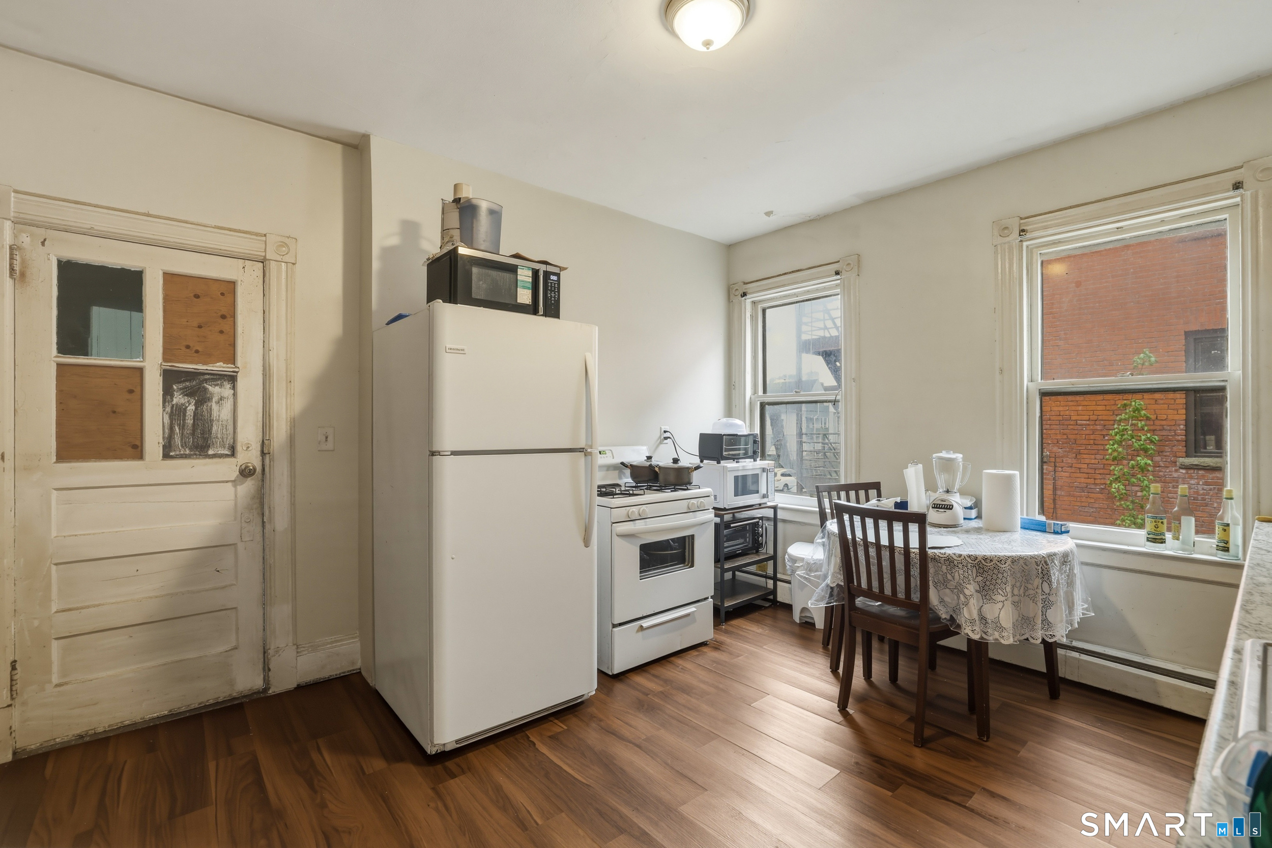 62-64 Edgewood Street Hartford, CT 06112 - Photo 19 of 35