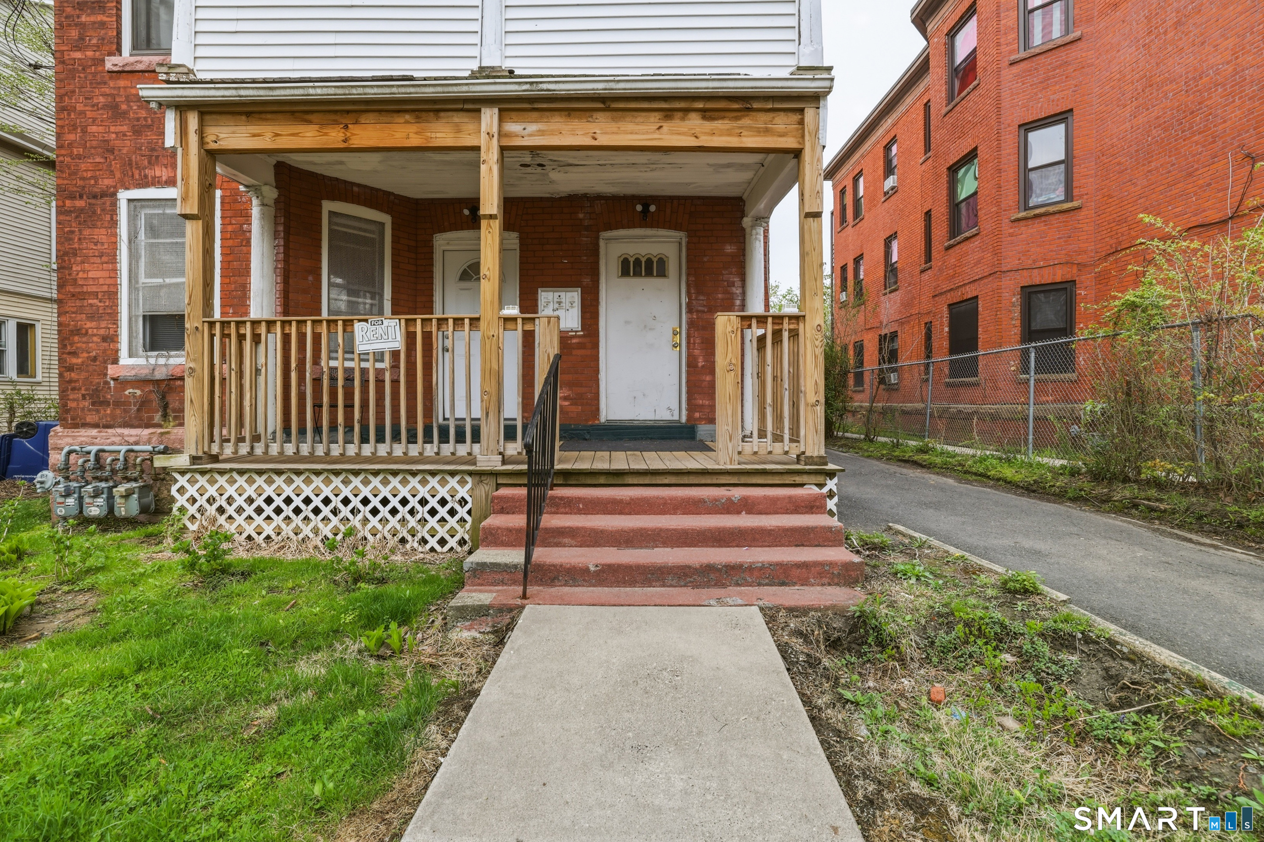 62-64 Edgewood Street Hartford, CT 06112 - Photo 32 of 35