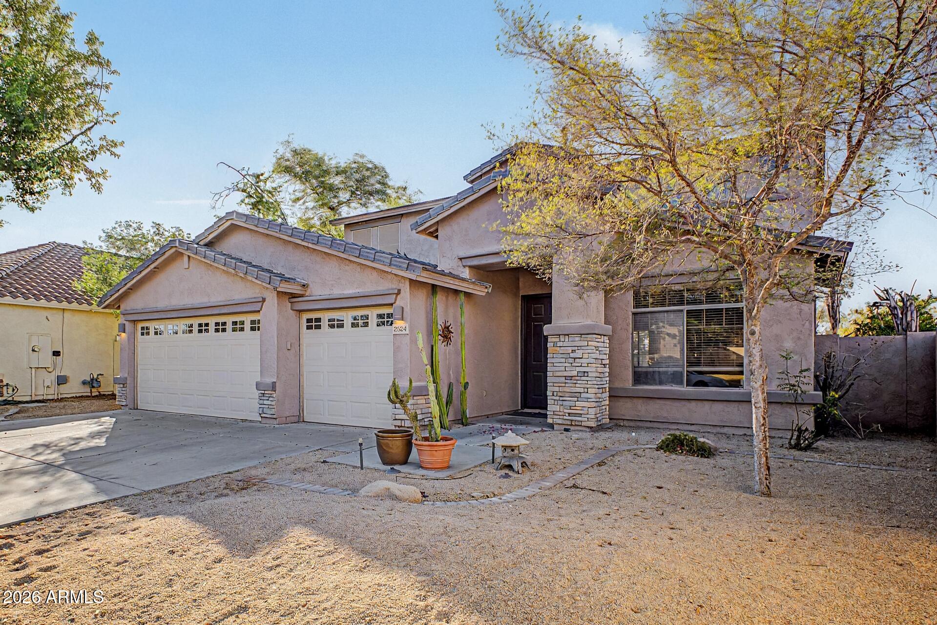 2524 East Fremont Road Phoenix, AZ 85042 - Photo 4 of 54