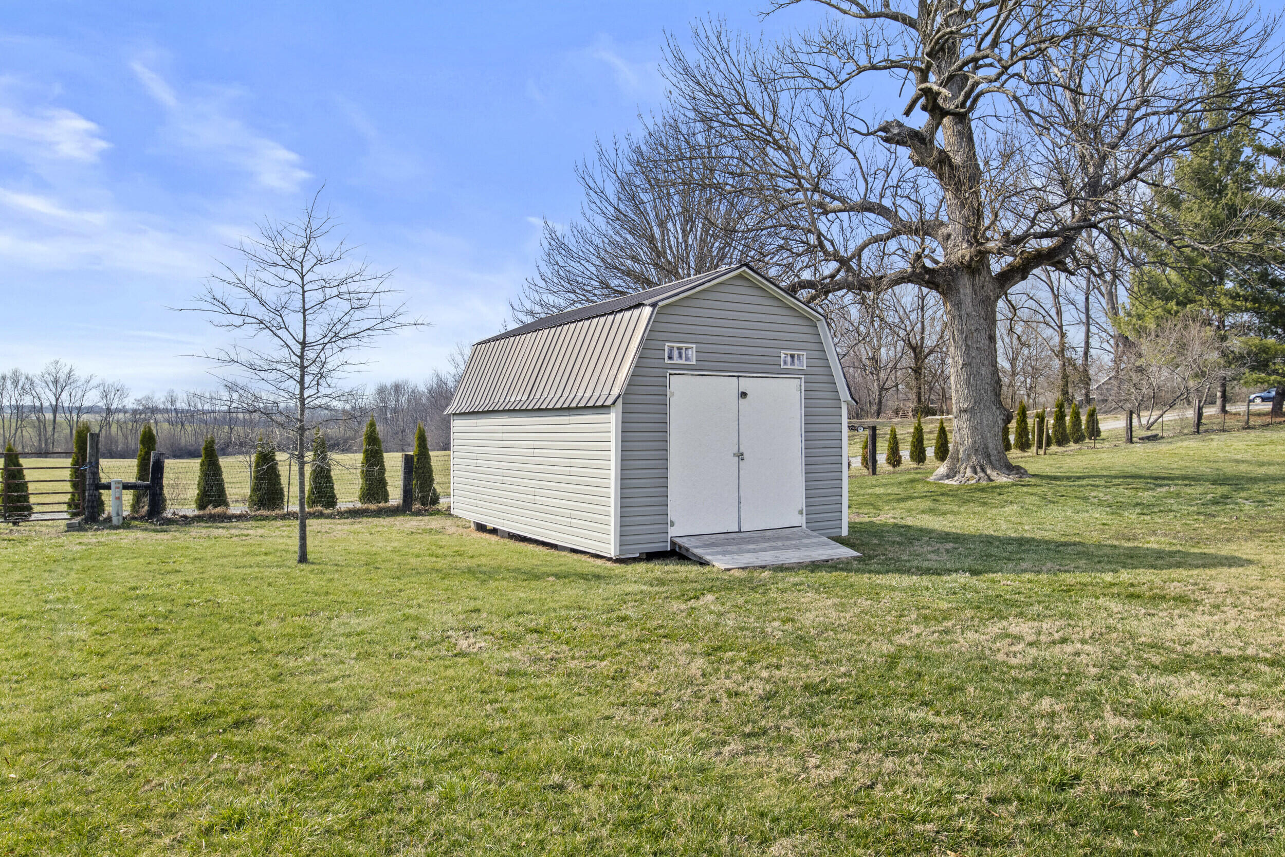1201 Peacock Road Paris, KY 40361 - Photo 26 of 32 28_img_2374