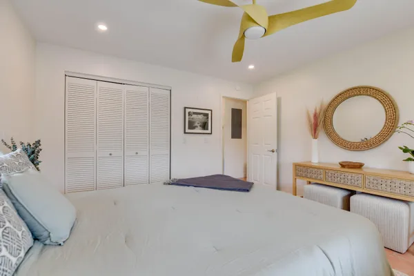 $1,200,000 | 637 Caribbean Drive East, Summerland Key, FL 33042