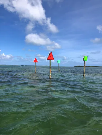 $1,200,000 | 637 Caribbean Drive East, Summerland Key, FL 33042