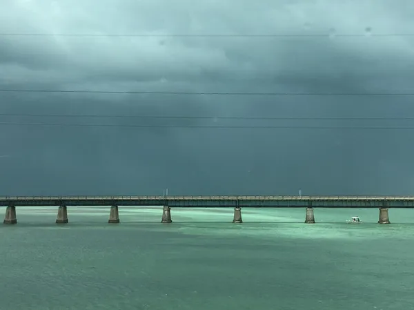 $1,200,000 | 637 Caribbean Drive East, Summerland Key, FL 33042