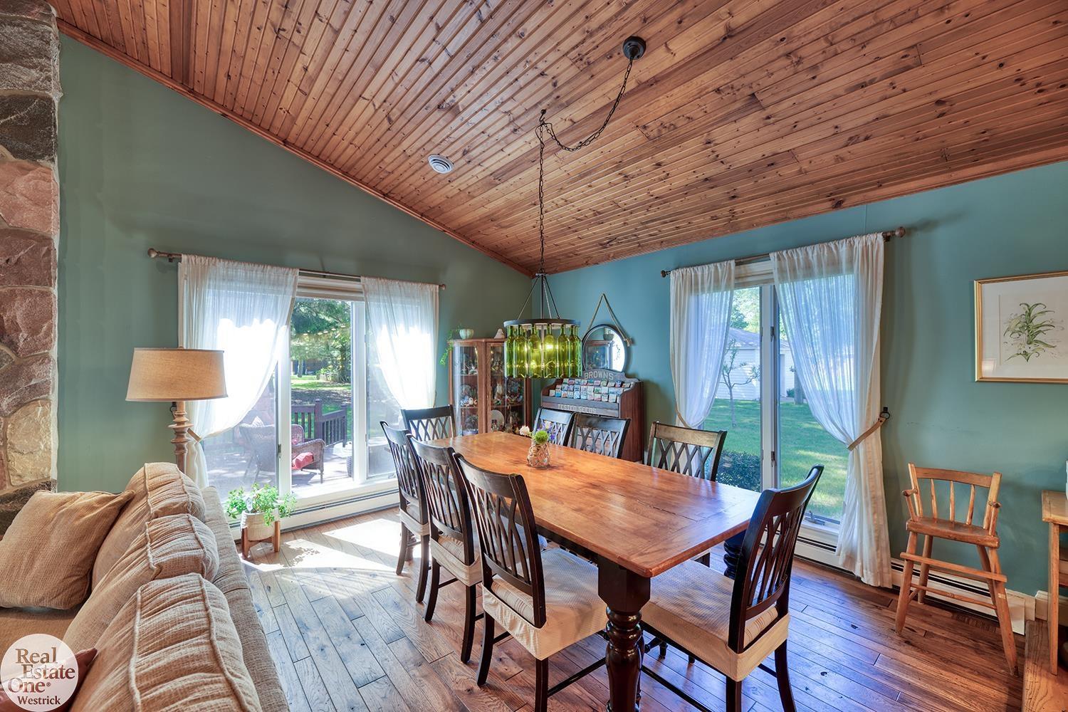 3611 Angus Road Fort Gratiot, MI 48059 - Photo 4 of 31 50177817-b084430b-12ad-4c48-9959-6a4268fe5078.JPG